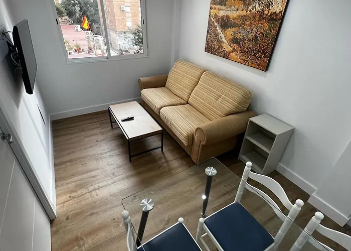 Boutique Apt Next To The Train Station By Turivida * Málaga