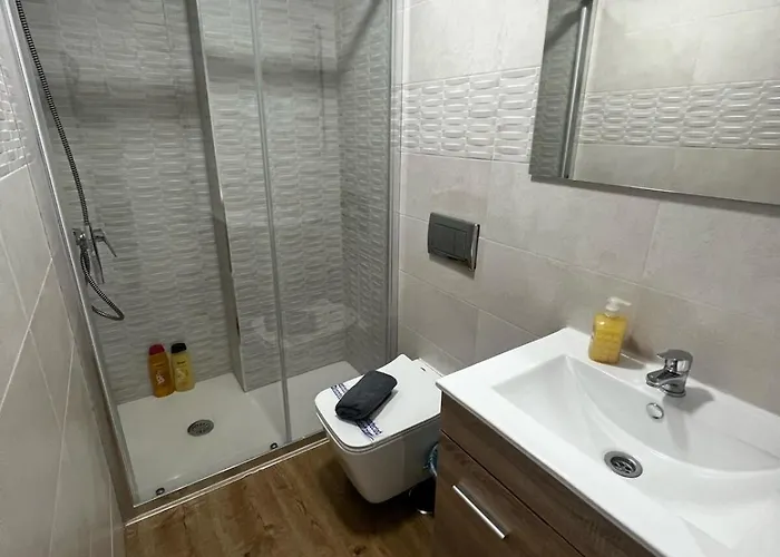 Apartman Boutique Apt Next To The Train Station By Turivida